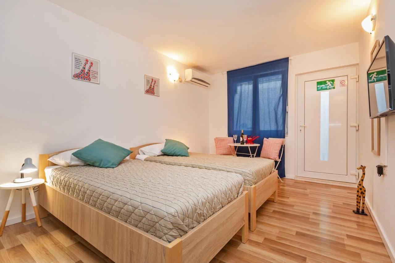 Bis Studio Apartment 3 Dubrovnik Bagian luar foto